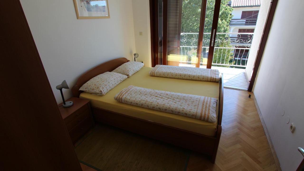 Apartment Totic Malinska