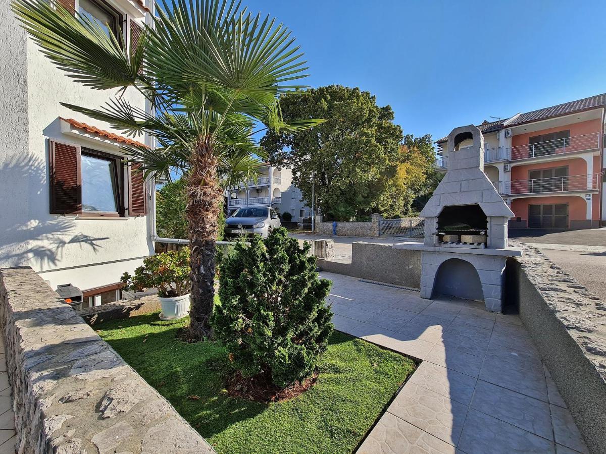 Apartment Totic Malinska