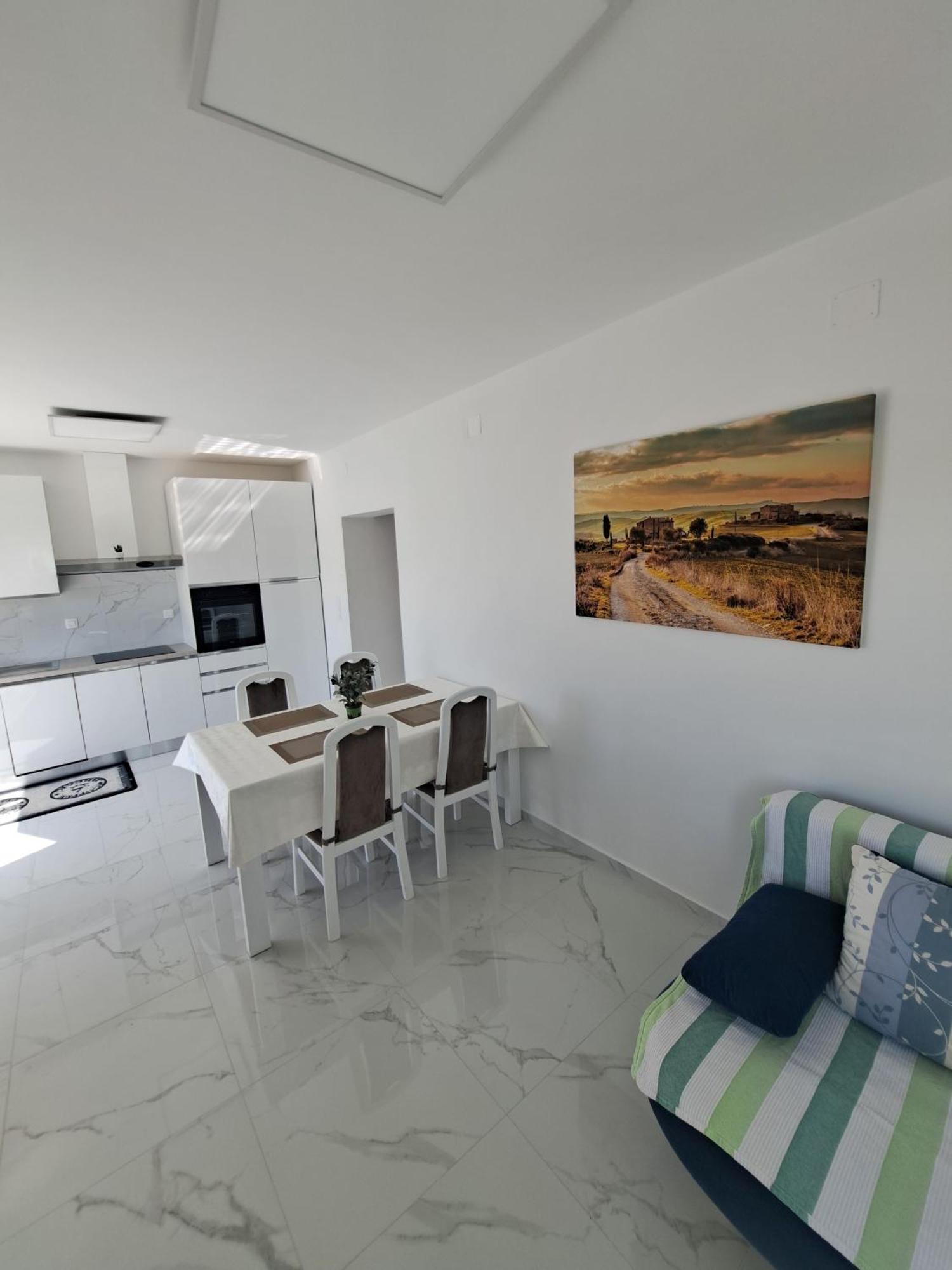 Apartment Totic Malinska