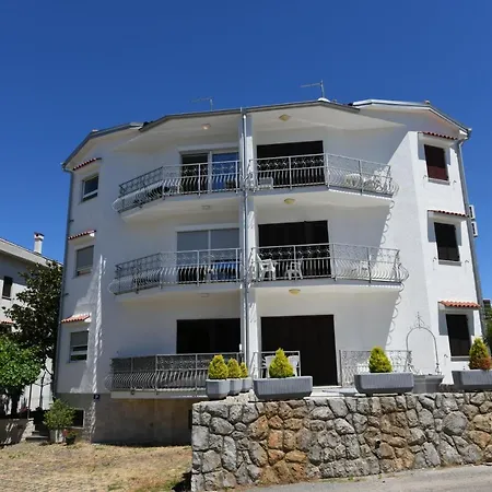 Apartmani Totic Malinska Exterior photo