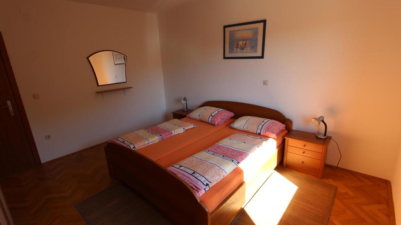 Apartman Totic *